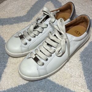UGG leather sneakers size7